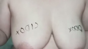 Tante SISKA Nyepongin Kontol Sampe Keras