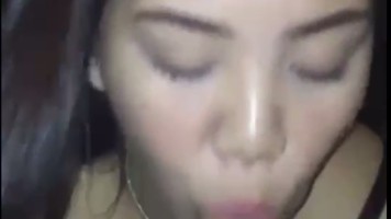 Bokep Premium Sex Kepolosan Cewek Cantik Ngisep Kontol Pacar