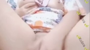 Angelina Hijab Cantik Buka Lobang Meki Omek Binal