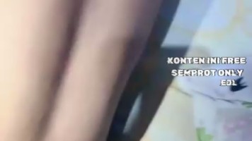 CUTEBBY Dimasukin Jari Dulu Baru Diewe