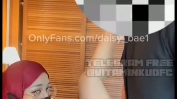 Daisy Bae Jilbab Ngewe Spesial Imlek