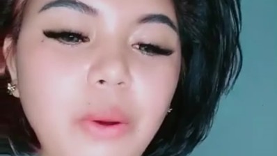 Luan Cantik Toket Basah Mulus Live