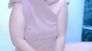 AMIRA Hijab Main Dildo Mesin